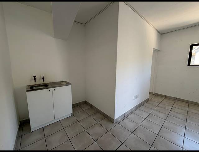 1 BEDROOM APARTMENT TO LET IN MONTCLAIR